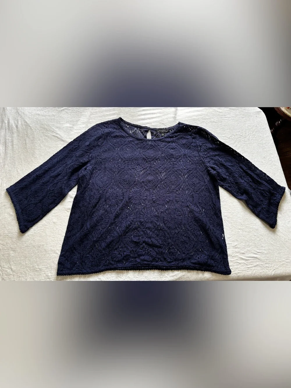 Banana Republic Navy Lace Eyelet Bell Sleeve Blouse Top Size Large